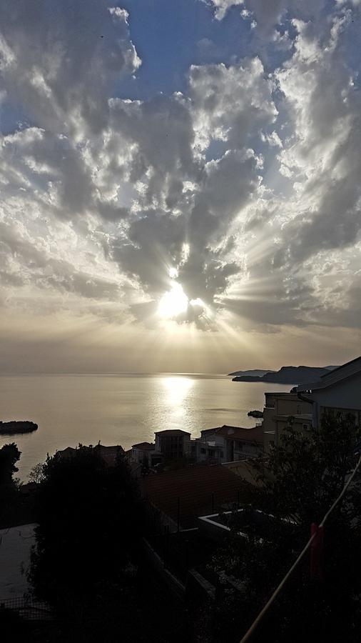 Apartmani Famelja Jovanovic Sveti Stefan Bagian luar foto