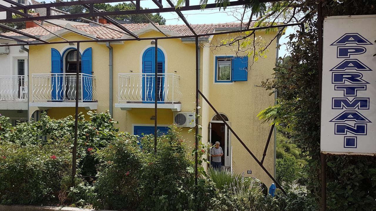 Apartmani Famelja Jovanovic Sveti Stefan Bagian luar foto